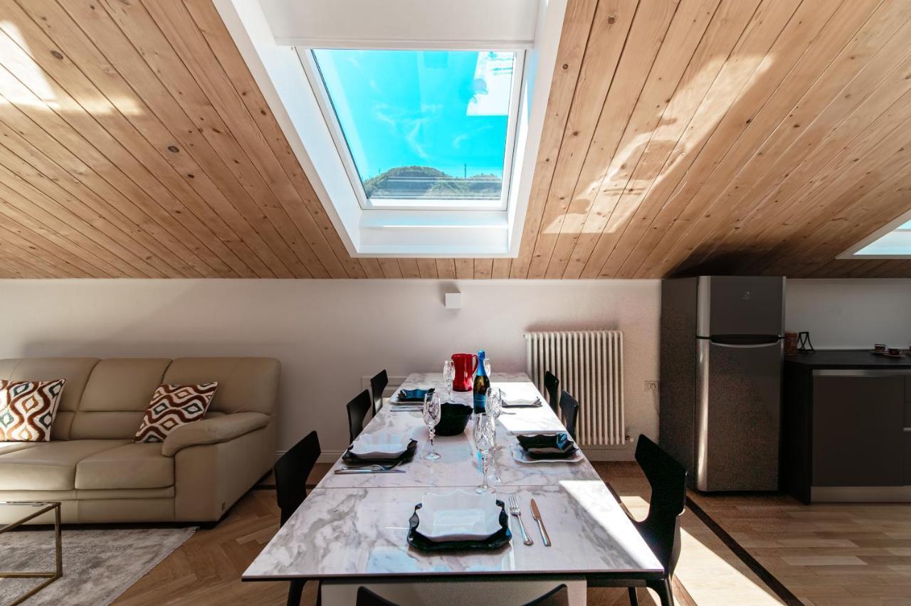 Attic 64 - The House Of Travelers Apartment Como Ngoại thất bức ảnh